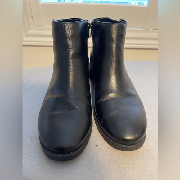 Easy Spirit Novara Leather Ankle Booties - Picture 5 of 14